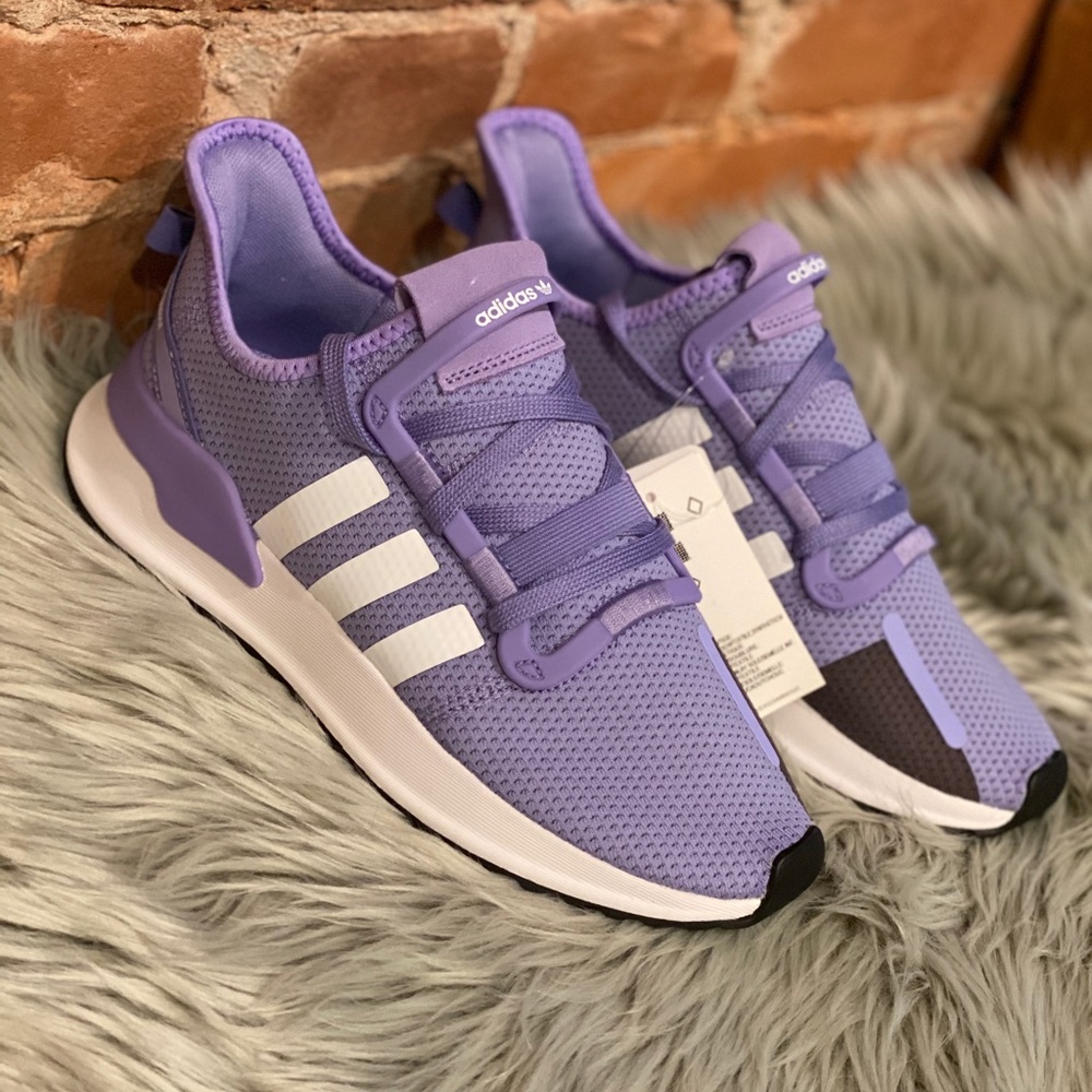 NWT Adidas Sneakers